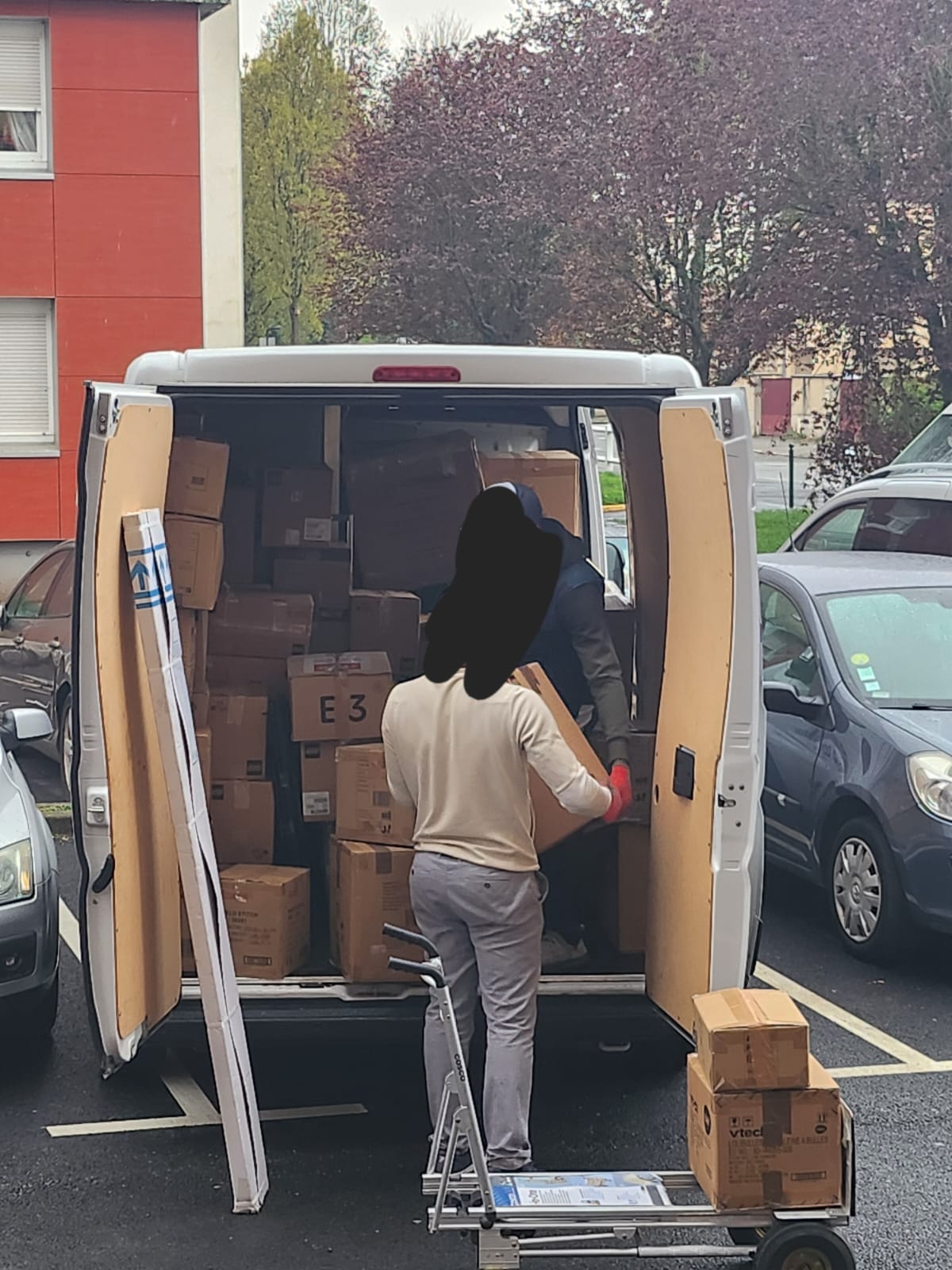 WhatsApp Image 2025-04-18 à 13.08.07_4dac82e5 - Copie